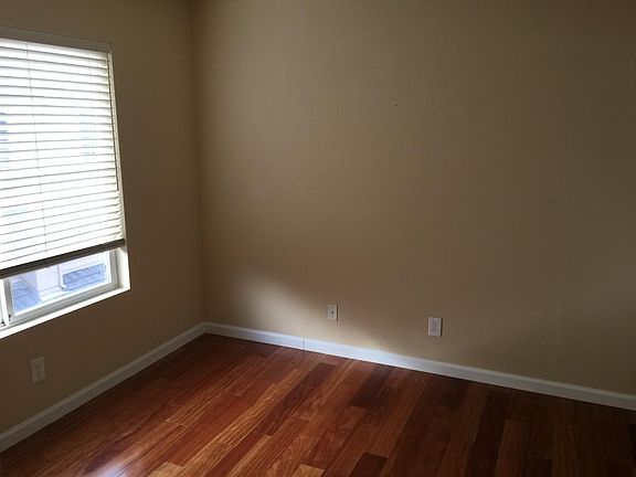 Bedrooom 2