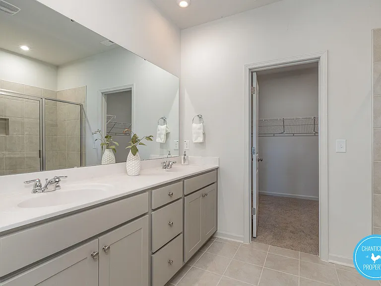 6748 Hardwick Ln — Photo 10