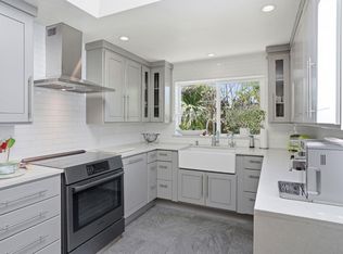 329 Stuart Ave, Pacific Grove, CA