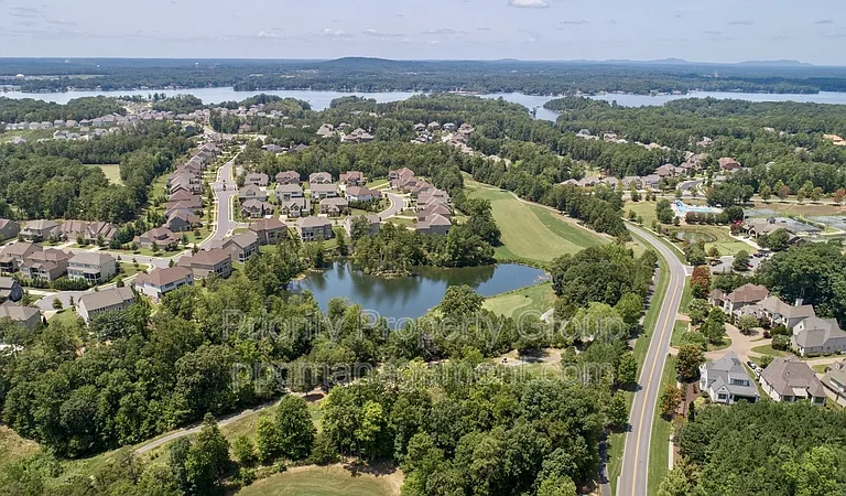 16436 Palisades Commons Dr — Photo 49