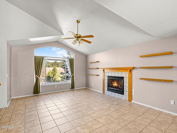 4th image of 3329 W Lois Ln