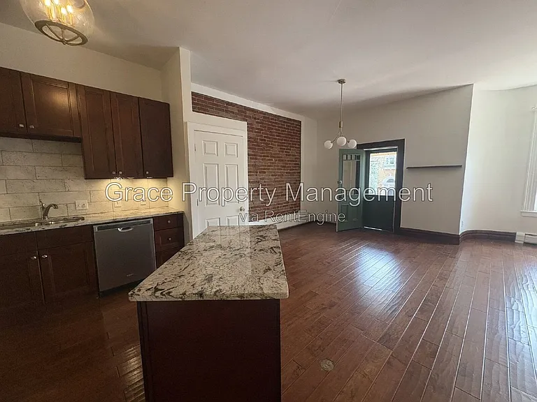 1001 E 17th Ave #14 — Photo 6