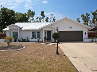 18496 Eastshore Dr, Fort Myers, FL 33967