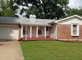 1482 Sherwood Forest Dr, Florissant, MO