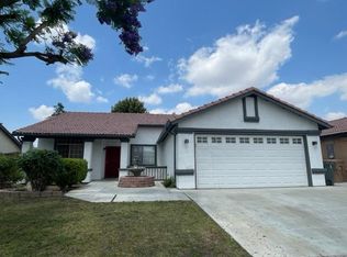 9102 Chalone Ct, Bakersfield, CA 93312