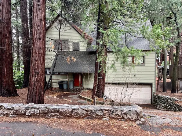 195 Cedar Cir, Lake Arrowhead, CA 92352