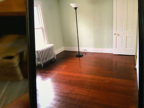 4th image of 161 Nashua St #2