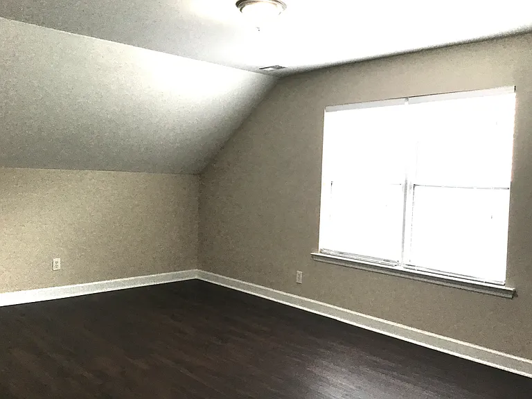 202 Curico Ln — Photo 25