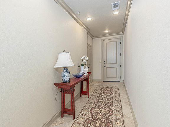 3rd image of 2801 Wexford Dr APT 1006