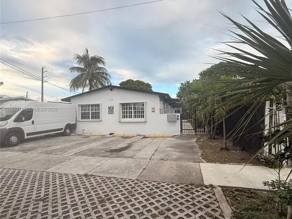 1273 NW 24th St, Miami, FL