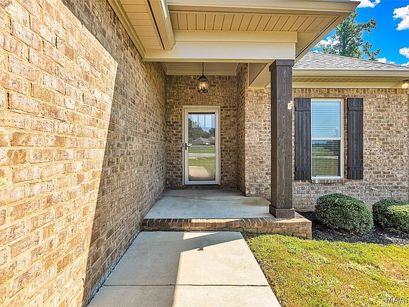 2nd image of 452 Regans Way