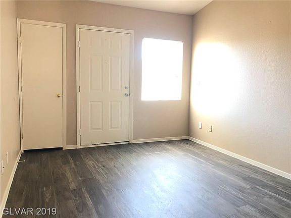 3rd image of 3857 Soda Springs Dr #0