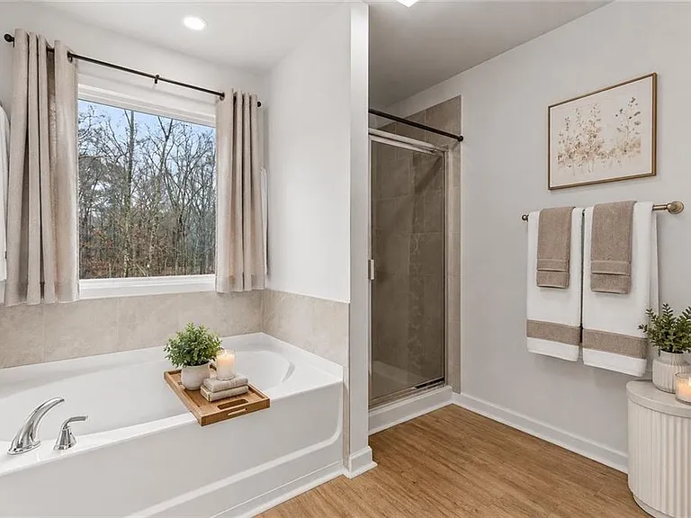 328 Orchid Dr — Photo 10
