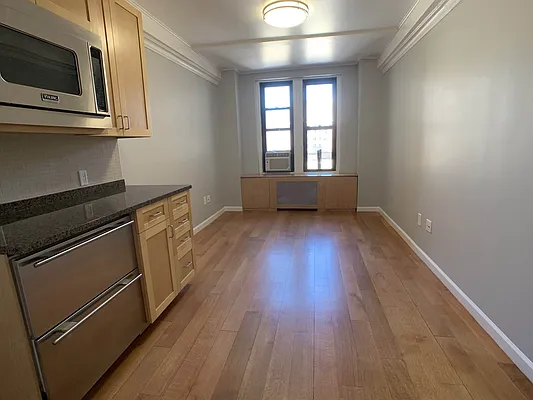 Rented by Tourma Realty LLC | media 39