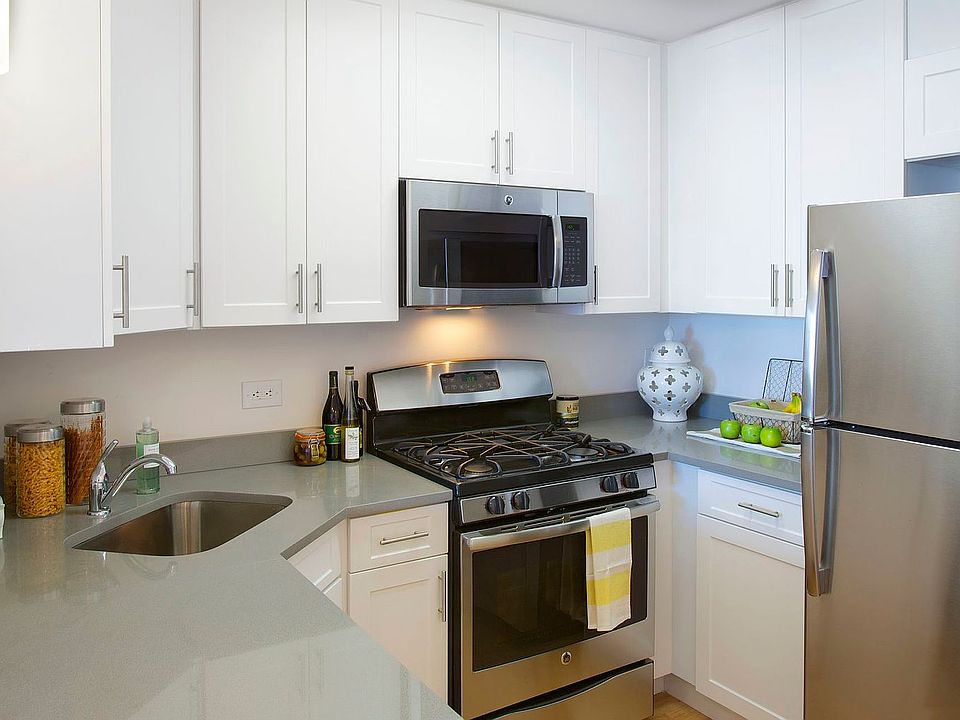 1st image of 385 S End Ave APT 7H