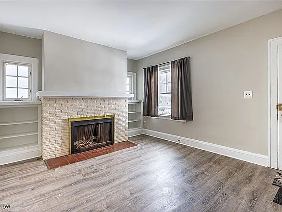 2nd image of 1215 Gladys Ave Unit 1
