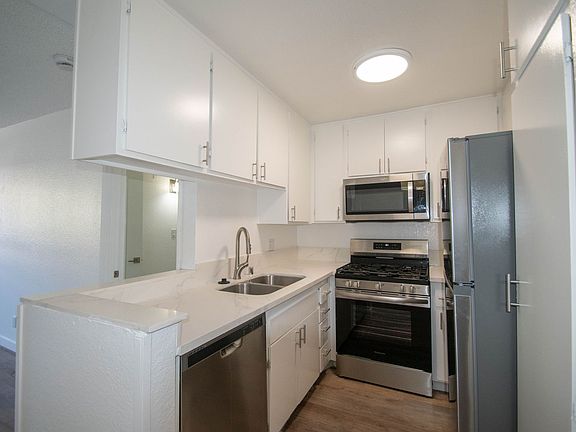 5th image of 7032 Remmet Ave APT 102