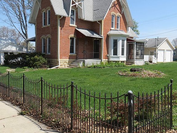 3rd image of 309 N Main St