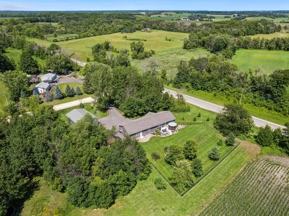 6787 Fairfax Way, Faribault, MN 55021