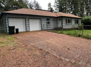 93737 Upper Loop Ln, Coos Bay, OR 97420