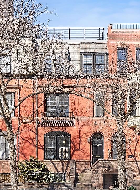 1st image of 152 E End Ave