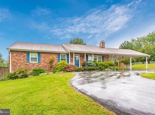 23506 Woodfield Rd, Gaithersburg, MD 20882