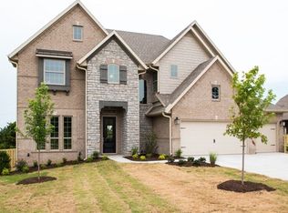 3195 Blue Star Dr, Fayetteville, AR 72703