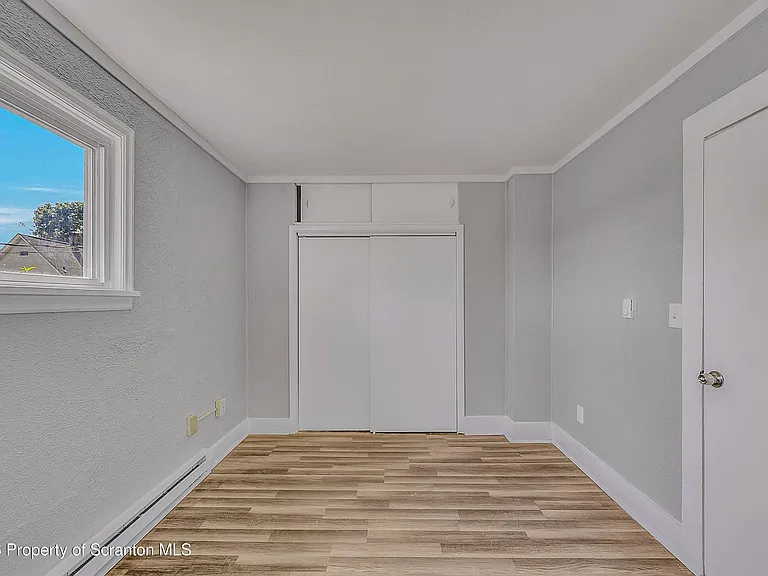 958 Ridge Ave #2 — Photo 10