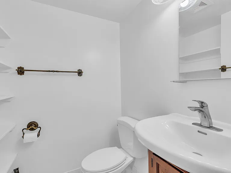 12413 Braxfield Ct #555 — Photo 9