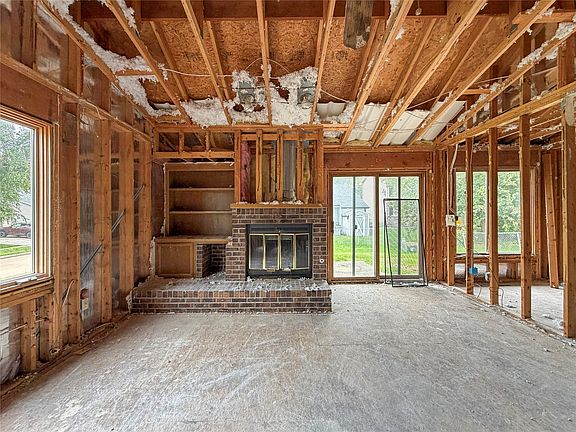 2nd image of 4506 83rd St