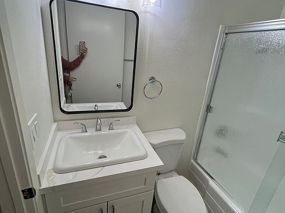 4th image of 9281 Chapman Ave #43ff52a4d