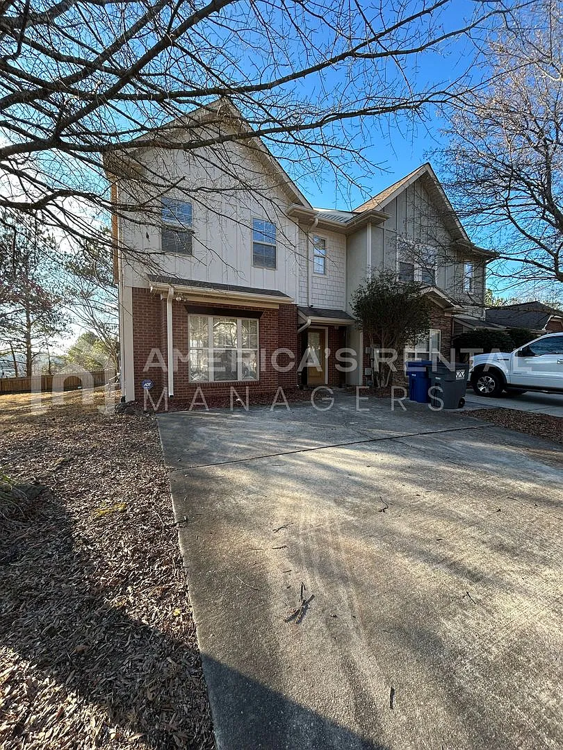 Building Photo - 5775 Colony Ln