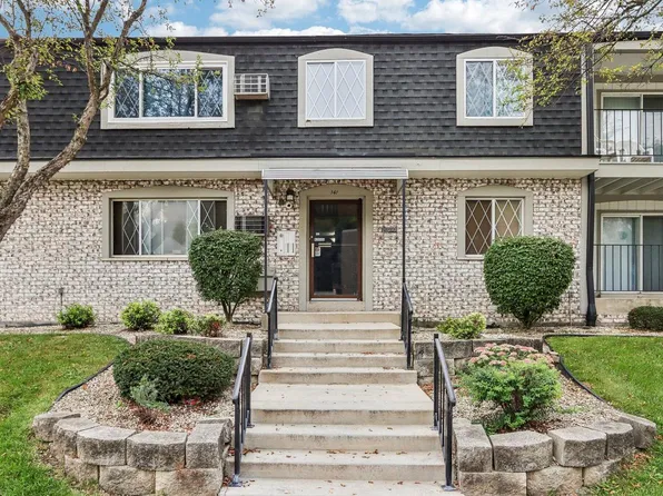 141 West North STREET #13, Waukesha, WI 53188