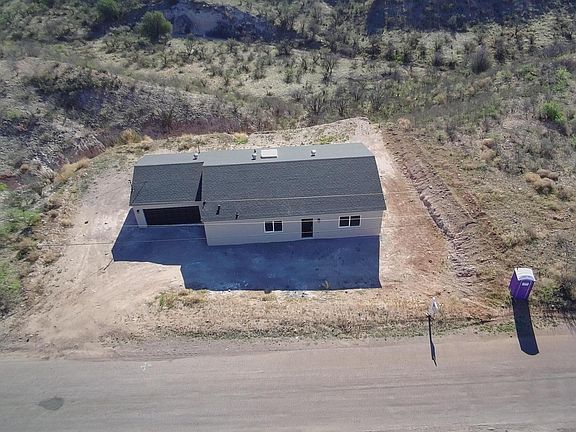 2nd image of 383 Via Aloe Vera