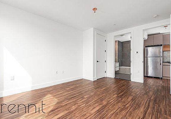 4th image of 26-30 4th St #207A