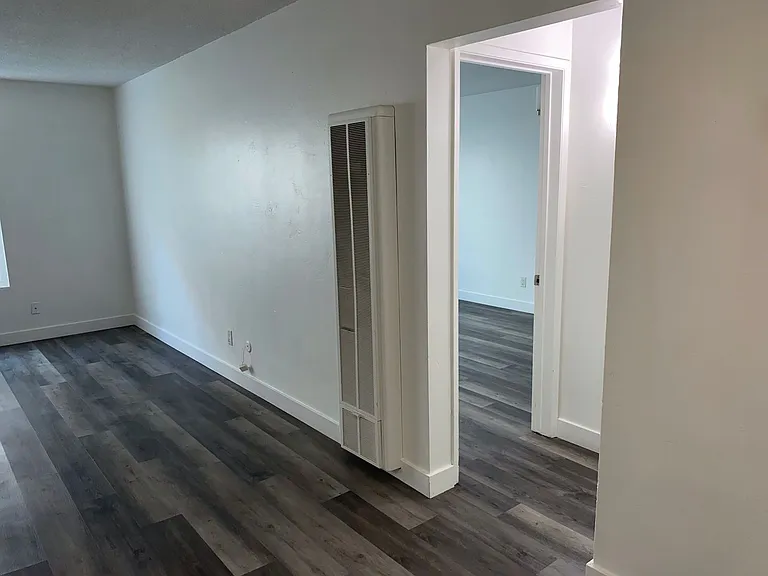 4019 Utah St — Photo 9