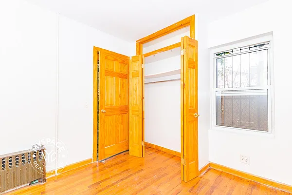 Rented by MySpaceNYC | media 11