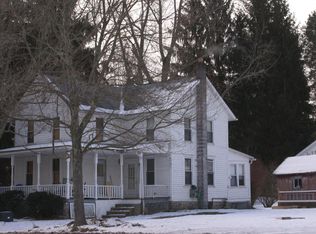 2139 Lakeside Dr, Harveys Lake, PA 18618