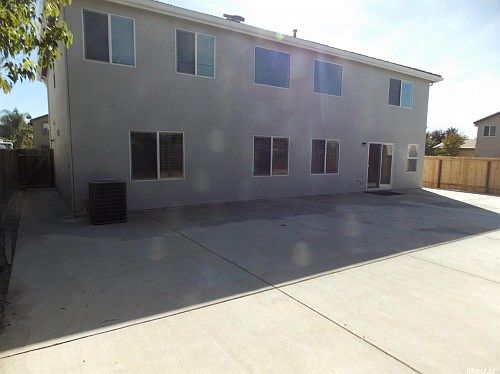 2nd image of 1407 Croydon Ct