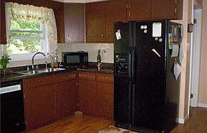 2nd image of 8677 Park Dr