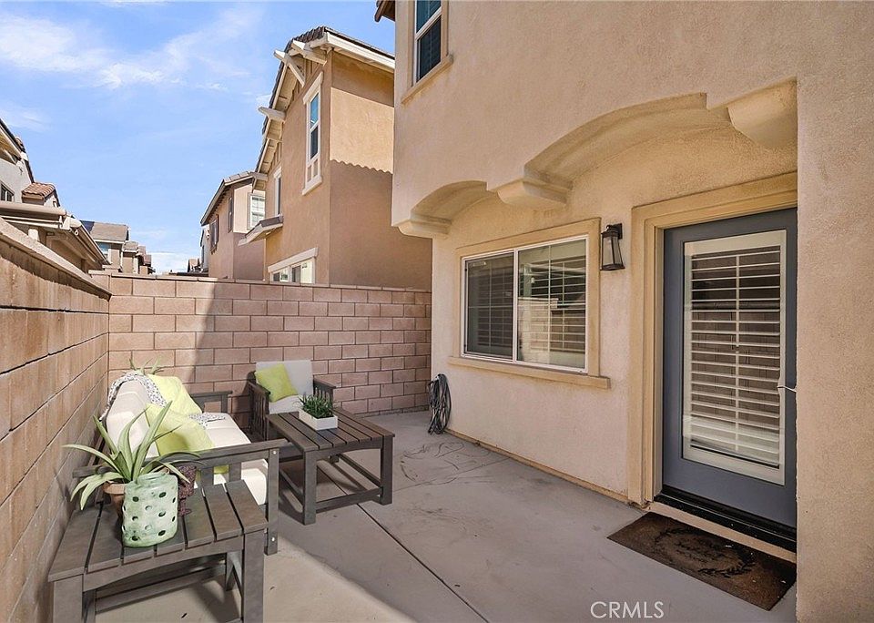 1st image of 16064 Symphony Ln