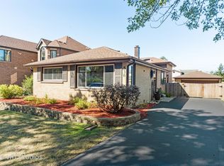 536 N Indiana St, Elmhurst, IL 60126