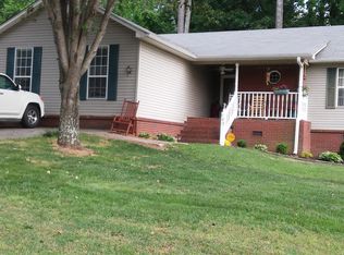 102 Victorian Ln, Owens X Rds, AL 35763