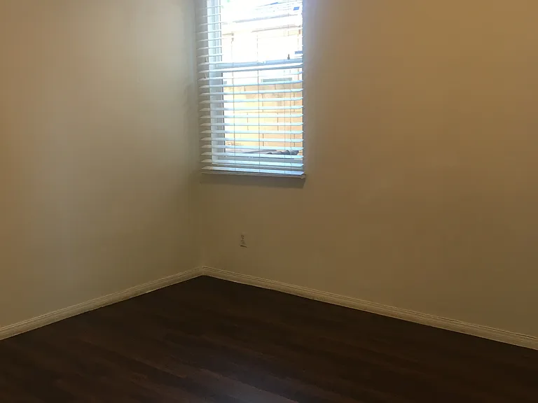 13337 Babbling Brook Way — Photo 6