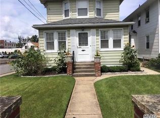 1 South St APT 1, Great Neck, NY 11023