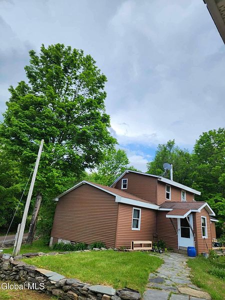 4th image of 173 Quarry Road