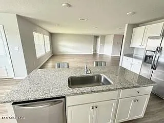 115 Rosie Dr — Photo 9