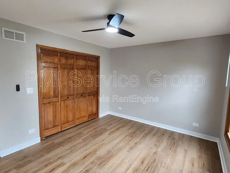 3467 Charlemaine Dr — Photo 13