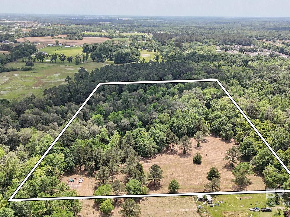 1st image of Pearson Ln