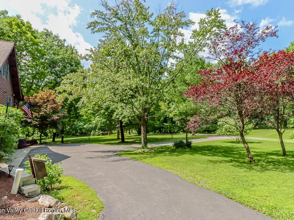 20 Elm Street, Chatham, NY 12037